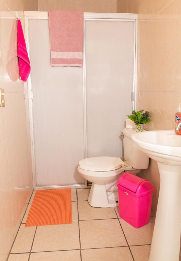 Hostal Casa Colores Adults Only Guadalajara Dış mekan fotoğraf